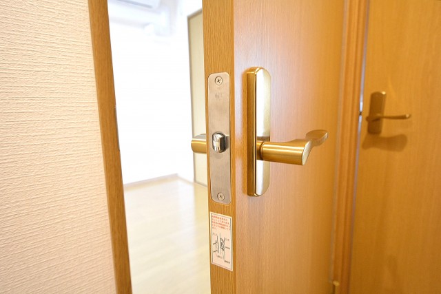 フラット田園調布　ベッドルームドア