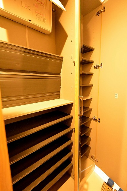 目黒コーポラス　シューズBOX