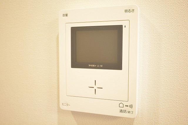 上馬フラワーホーム　ＴＶモニター付きインターホン