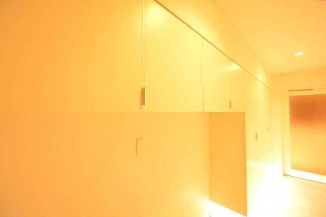 日興パレス白金　玄関収納