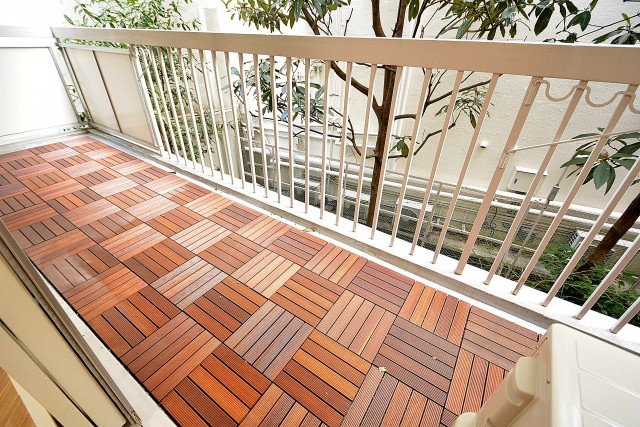 目黒コーポラス　14.0帖のLDKバルコニー