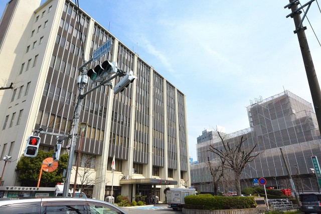 上馬フラワーホーム　世田谷警察署と郵便局