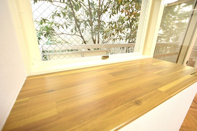 目黒コーポラス　14.0帖のLDK窓際カウンター