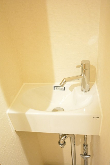 江戸川橋ダイヤハイツ　トイレ手洗い場