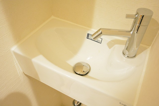 江戸川橋ダイヤハイツ　トイレ手洗い場