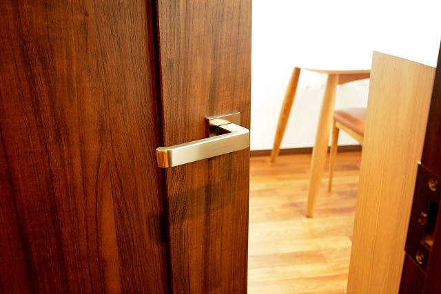 目黒コーポラス　7.0帖ベッドルームドア