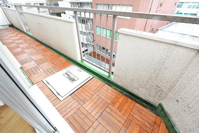 江戸川橋ダイヤハイツ　東側バルコニー