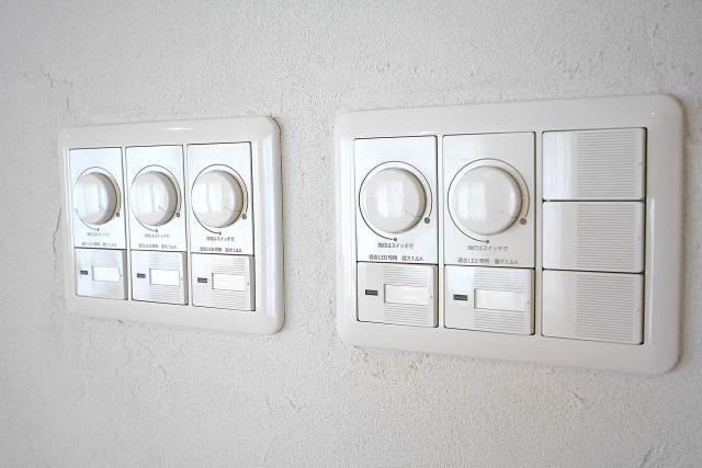 江戸川橋ダイヤハイツ　LDK照明のスイッチ