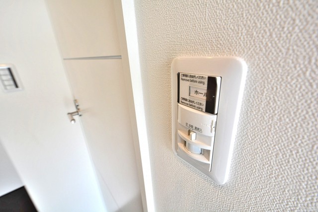 ノア南麻布　人感センサー