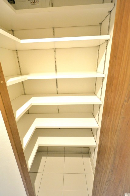 桜上水山森マンション　シューズインクローゼット