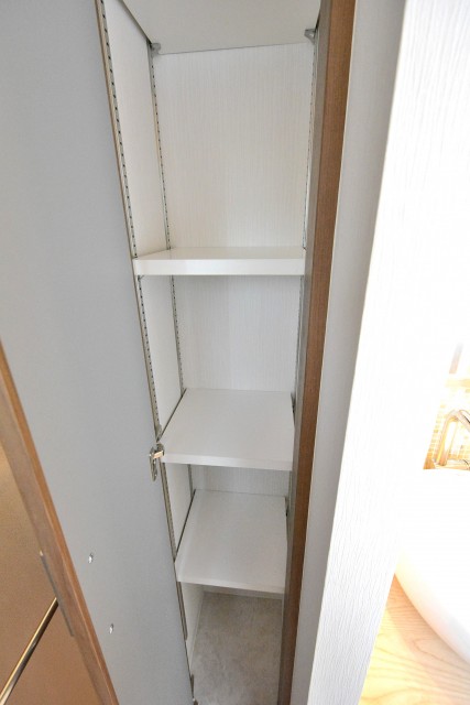 桜上水山森マンション　リネン庫