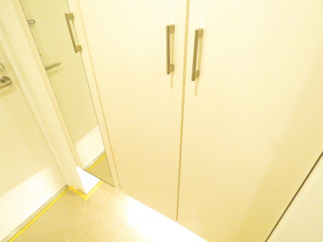 フォルスコート学芸大学　シューズBOX