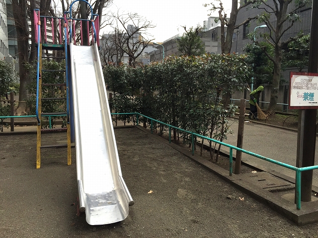 ライオンズマンション初台　周辺環境