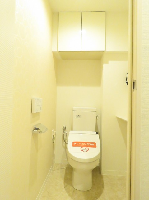 フォルスコート学芸大学　ウォシュレット付きトイレ