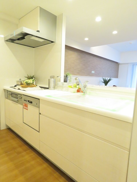 フォルスコート学芸大学　対面式キッチン