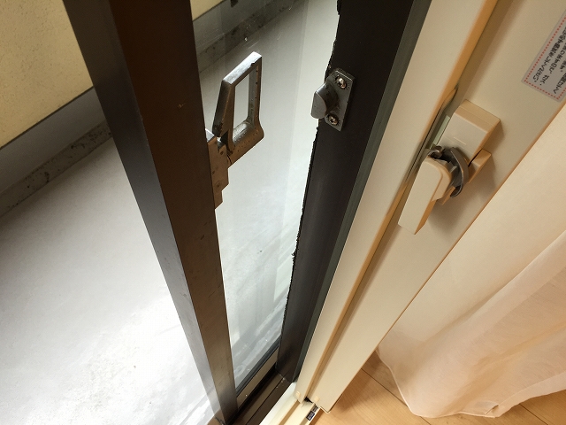 ライオンズマンション初台　リビングダイニングキッチン二重サッシ