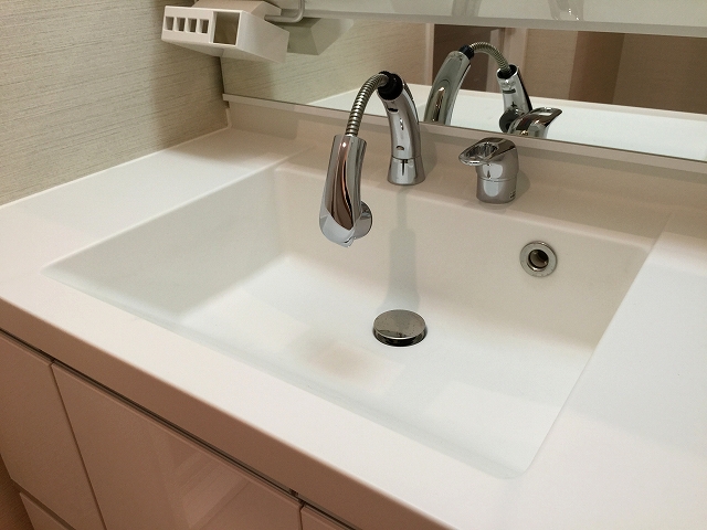 ライオンズマンション初台　洗面台