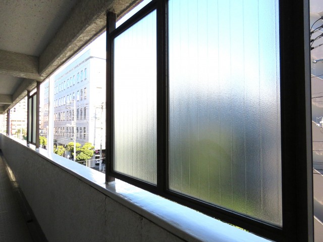 月島ローヤルコーポ　共用廊下