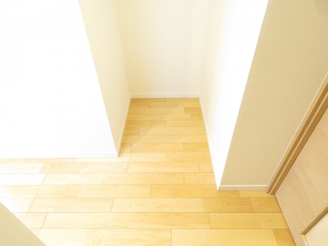 月島ローヤルコーポ　冷蔵庫置場