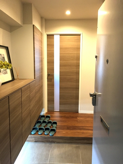 中野東豊マンション　玄関