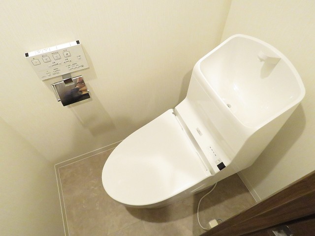 ニューハイツ大森　ウォシュレット付きトイレ