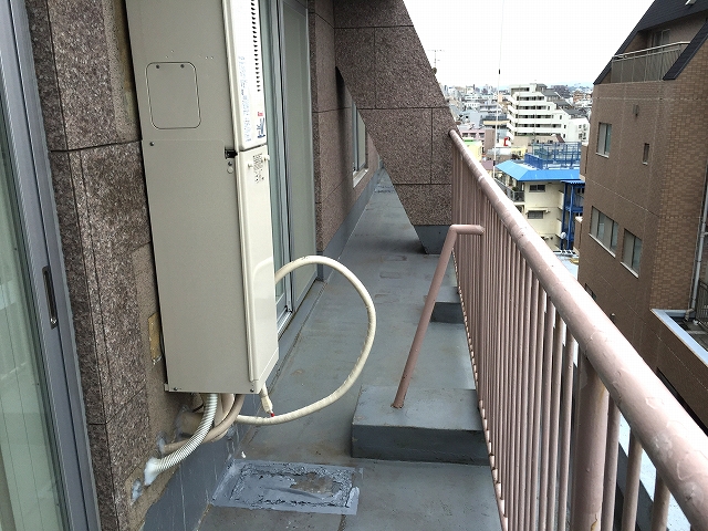 中野東豊マンション　バルコニー