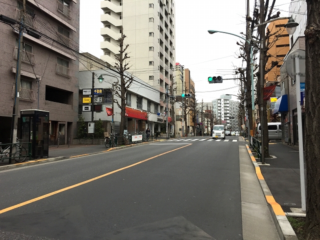 中野東豊マンション　前面道路