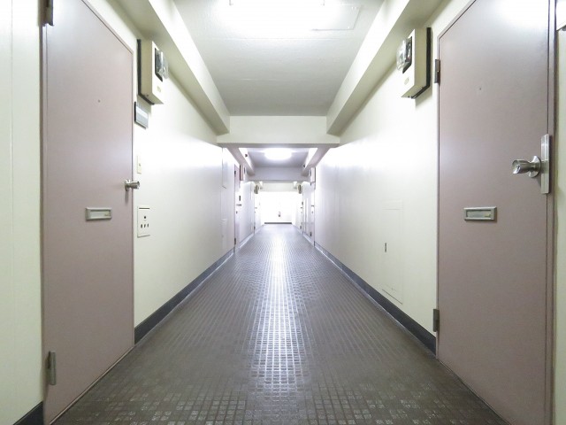 ニューハイツ大森　共用廊下