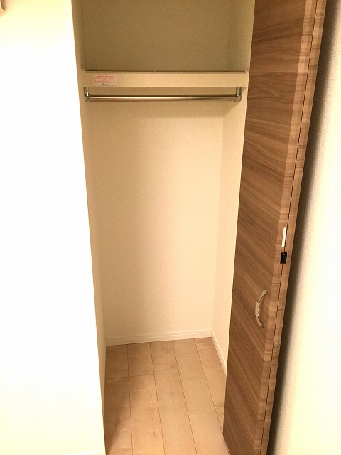 エザンス高井戸　サービスルーム収納