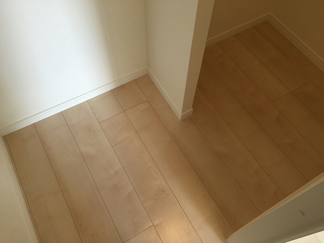 エザンス高井戸　洋室約6.5帖収納