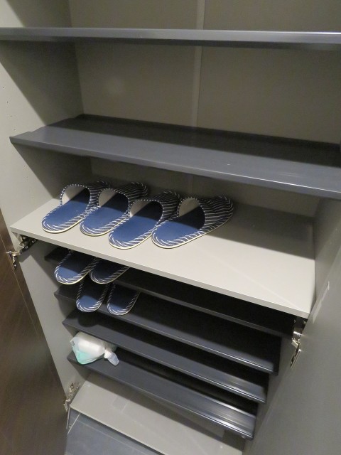 ハイネス麻布　シューズＢＯＸ