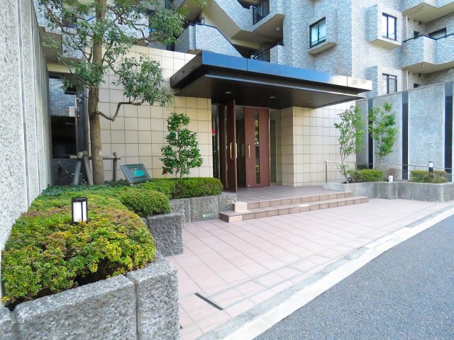 フォルスコート学芸大学　エントランス