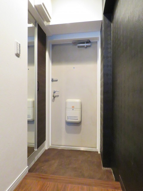 松見坂武蔵野マンション　玄関ホール