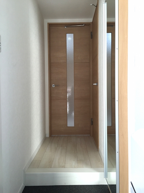 ライオンズマンション北新宿　玄関
