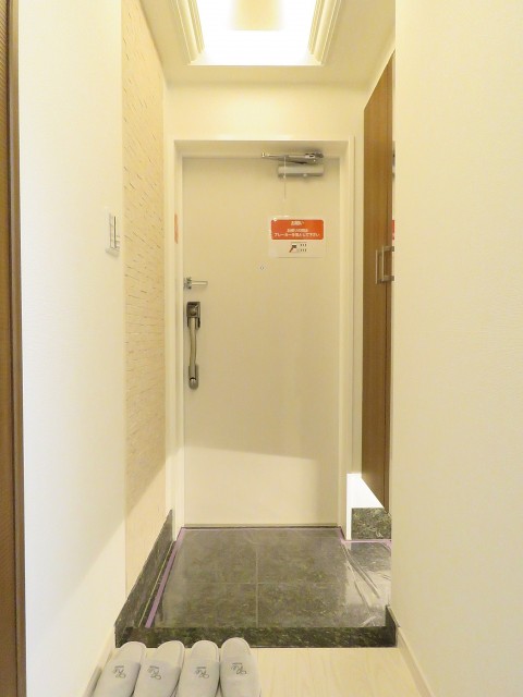 モアグランデ浜松町　玄関ホール