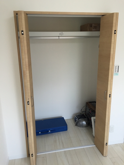 ライオンズマンション北新宿　洋室約6帖収納