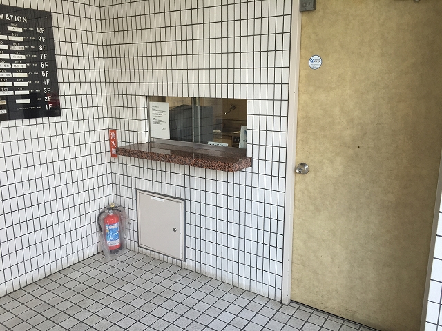 ライオンズマンション北新宿　エントランスホール