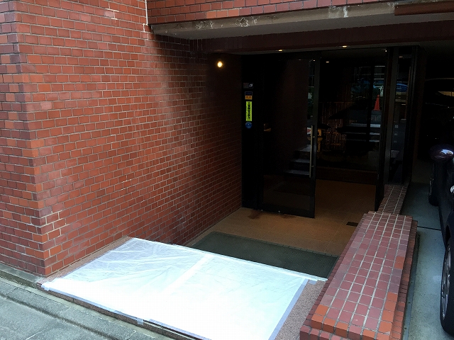 赤坂ハイツ　エントランス