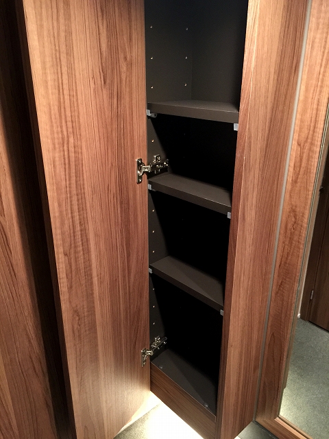 赤坂ハイツ　洗面台収納