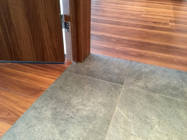 赤坂ハイツ　ホール