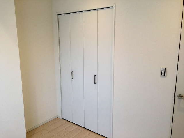 池田山ロイヤルマンション 洋室約4.3帖