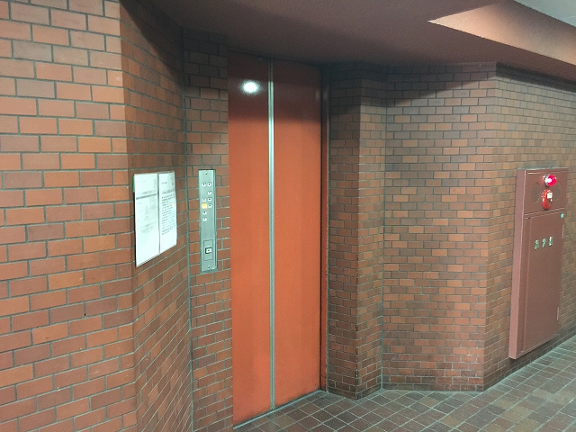 ストークメイジュ エレベーター