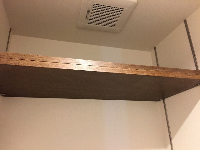 ストークメイジュ　トイレ収納