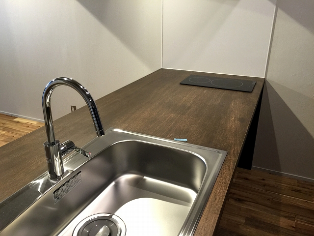 ストークメイジュ　キッチン