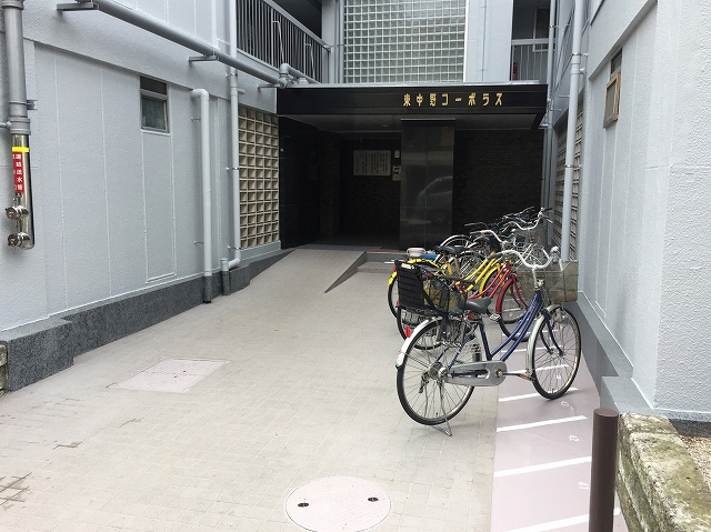 東中野コーポラス　エントランス
