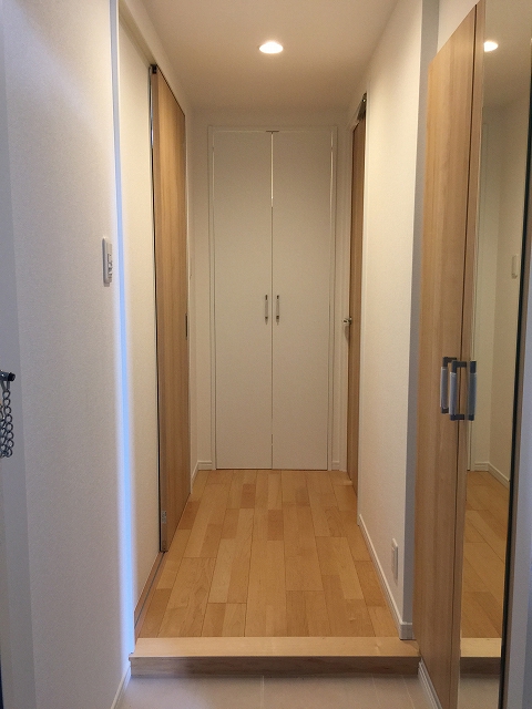 東中野コーポラス　玄関