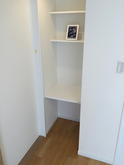 東中野コーポラス　洋室収納