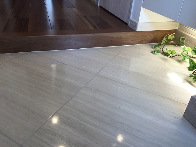 ライフルーデンス阿佐ケ谷　玄関