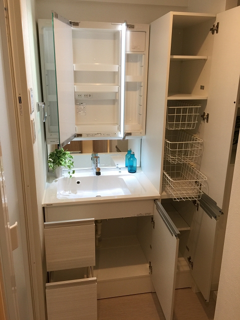 ライフルーデンス阿佐ケ谷　洗面室