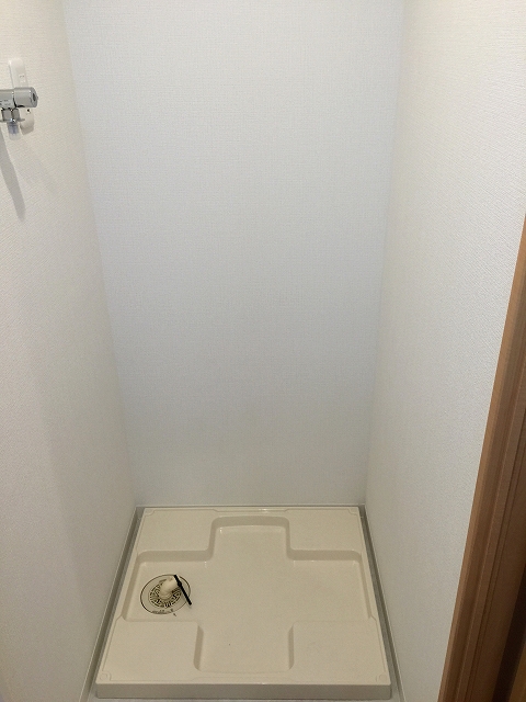 ライオンズマンション碑文谷第2　洗濯機置場